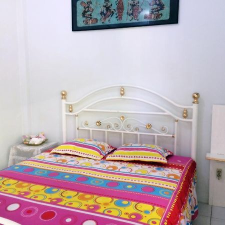 Griya 24 Homestay Medan Eksteriør bilde