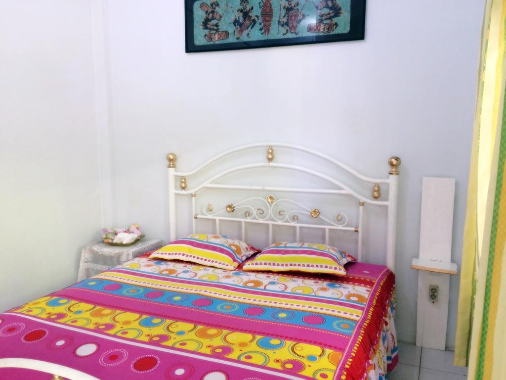 Griya 24 Homestay Medan Eksteriør bilde